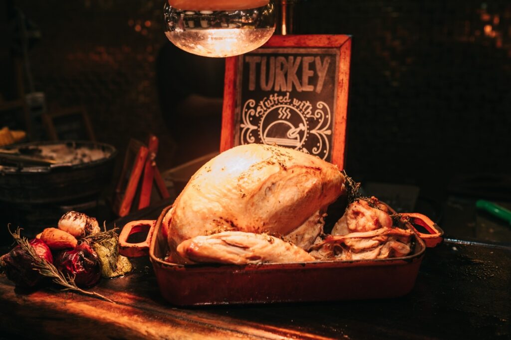 An image of the roasted turkey from Quiero Más. 